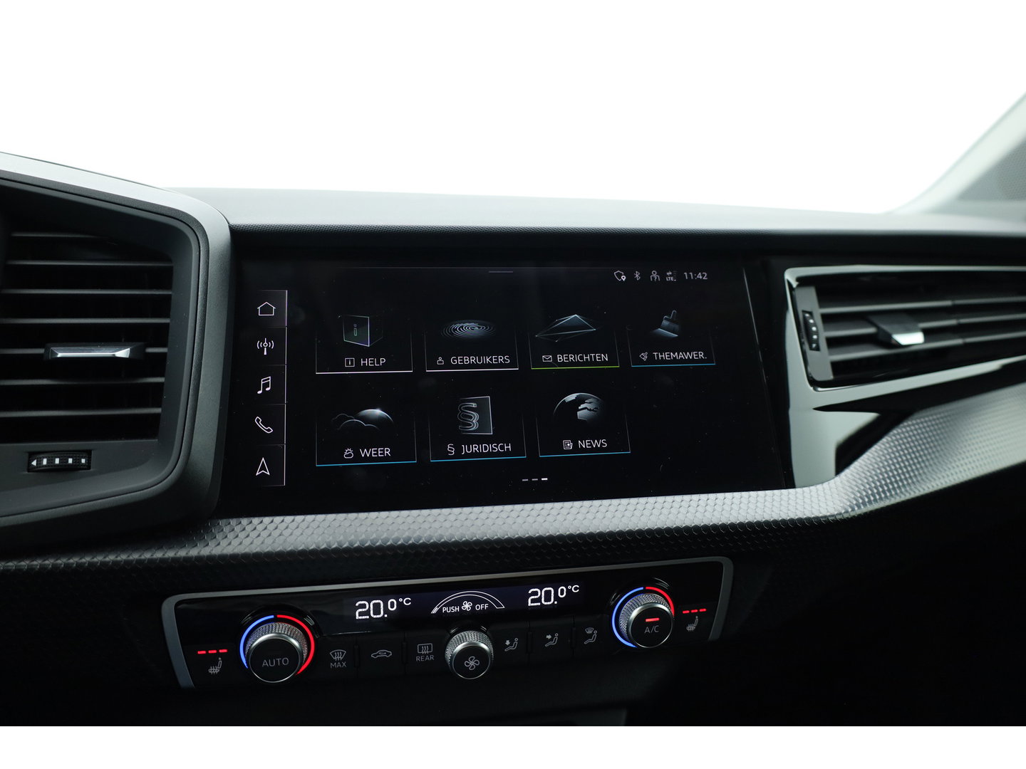 Audi A1 Sportback 30 TFSI Pro Line | RIJKLAAR!! | Cruise Contr. | PDC V+A | Stoelverw. | Apple CarPlay & Android Auto | 17''