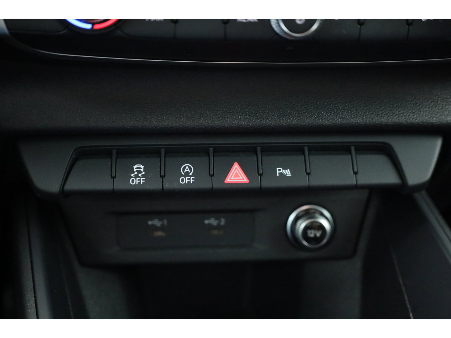 Audi A1 Sportback 30 TFSI Pro Line | RIJKLAAR!! | Cruise Contr. | PDC V+A | Stoelverw. | Apple CarPlay & Android Auto | 17''