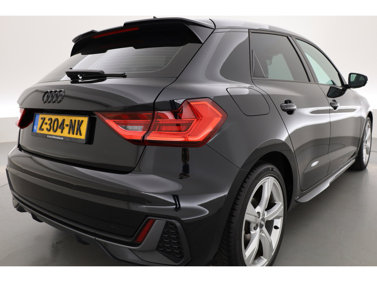 Audi A1 Sportback 30 TFSI Pro Line | RIJKLAAR!! | Cruise Contr. | PDC V+A | Stoelverw. | Apple CarPlay & Android Auto | 17''