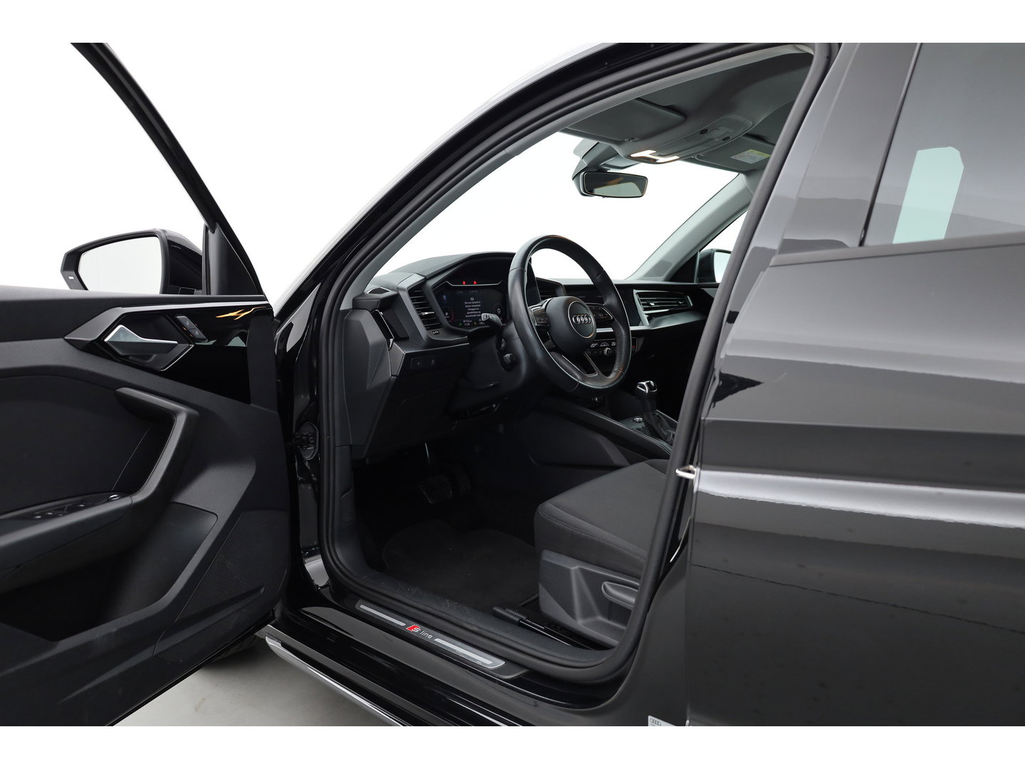 Audi A1 Sportback 30 TFSI Pro Line | RIJKLAAR!! | Cruise Contr. | PDC V+A | Stoelverw. | Apple CarPlay & Android Auto | 17''