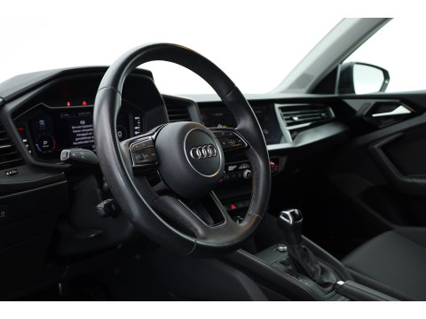 Audi A1 Sportback 30 TFSI Pro Line | RIJKLAAR!! | Cruise Contr. | PDC V+A | Stoelverw. | Apple CarPlay & Android Auto | 17''