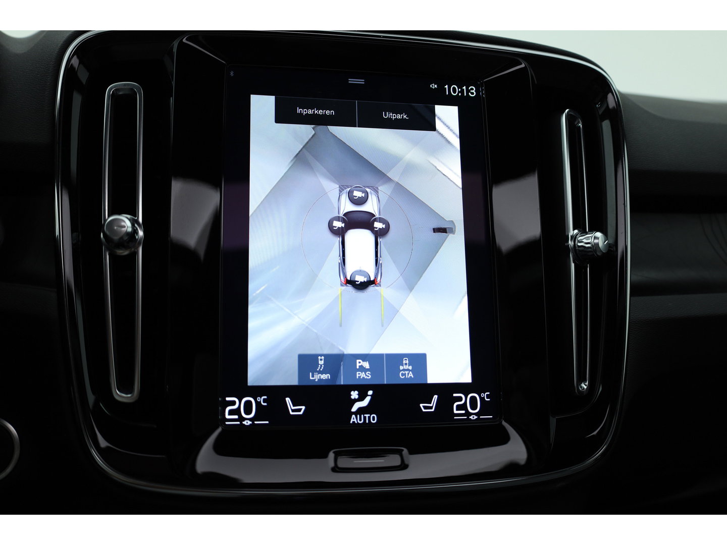 Volvo XC40 T5 Recharge Ultimate Bright | Pano | 360cam | H&K Audio | Elek. Stoelen | Stoel- Stuurverw. | Pilot Assist