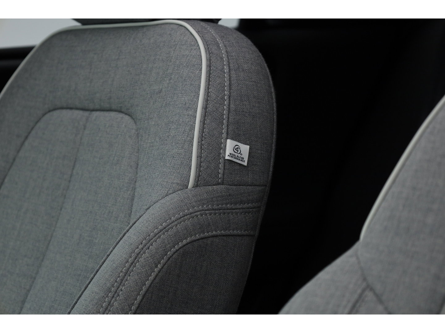 Volvo XC40 T5 Recharge Ultimate Bright | Pano | 360cam | H&K Audio | Elek. Stoelen | Stoel- Stuurverw. | Pilot Assist
