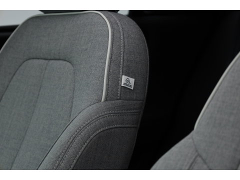 Volvo XC40 T5 Recharge Ultimate Bright | Pano | 360cam | H&K Audio | Elek. Stoelen | Stoel- Stuurverw. | Pilot Assist