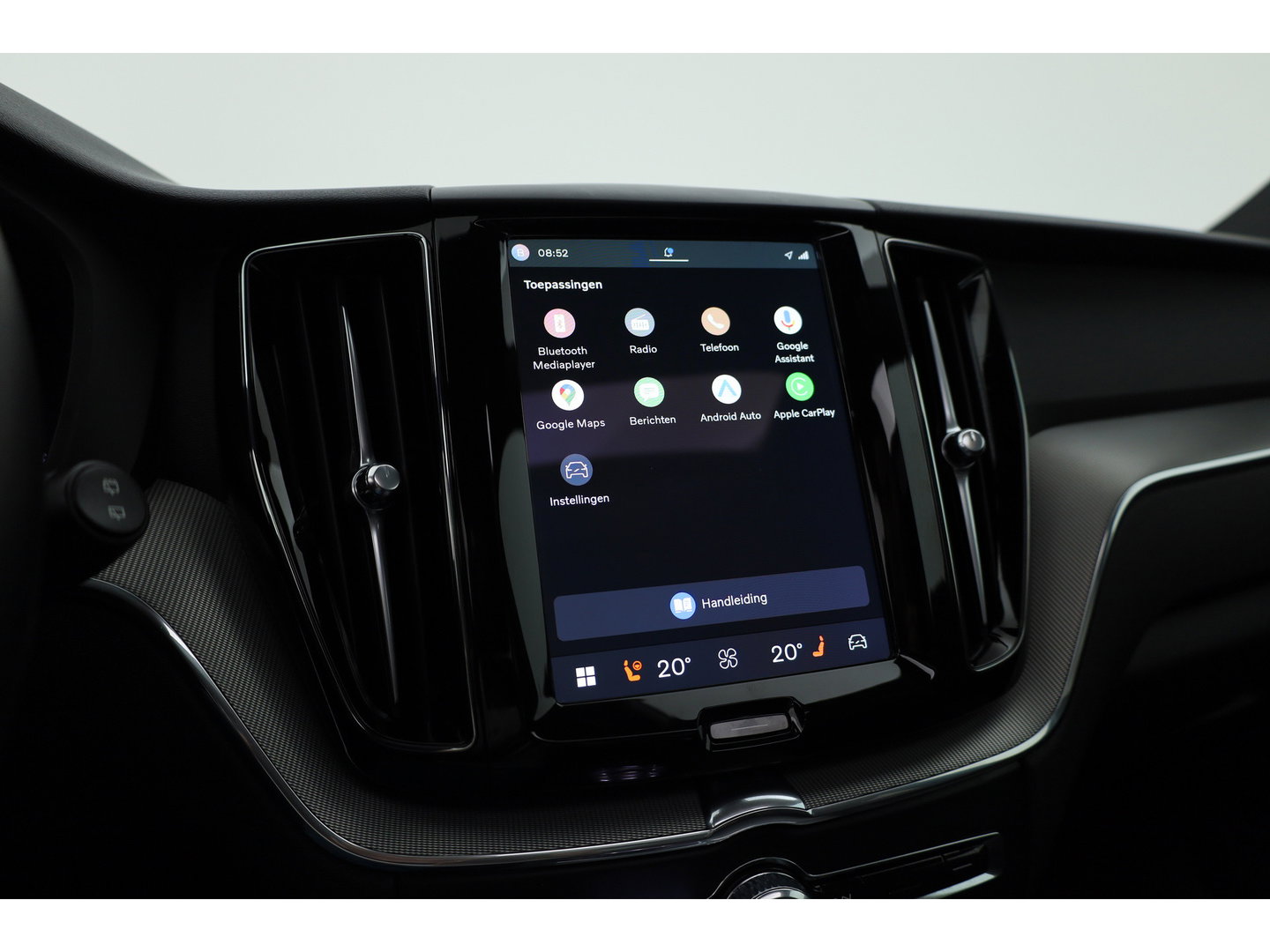 Volvo XC60 2.0 T6 Plug-in hybrid AWD Ultimate Black Edition | Rijklaar!! | Pano | Adapt. Cruise | Memory | Stoel- Stuurverw. | 360cam | Keyless