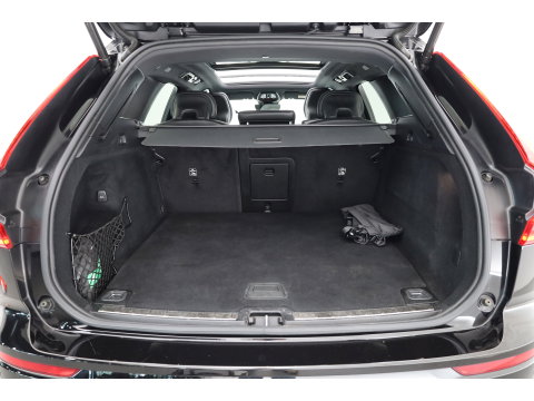 Volvo XC60 2.0 T6 Plug-in hybrid AWD Ultimate Black Edition | Rijklaar!! | Pano | Adapt. Cruise | Memory | Stoel- Stuurverw. | 360cam | Keyless