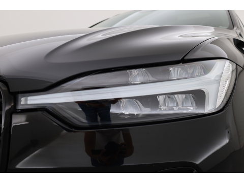 Volvo XC60 2.0 T6 Plug-in hybrid AWD Ultimate Black Edition | Rijklaar!! | Pano | Adapt. Cruise | Memory | Stoel- Stuurverw. | 360cam | Keyless
