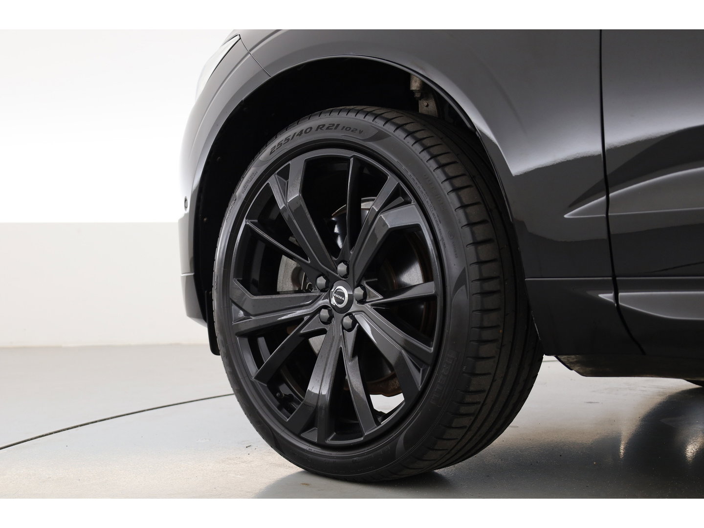 Volvo XC60 2.0 T6 Plug-in hybrid AWD Ultimate Black Edition | Rijklaar!! | Pano | Adapt. Cruise | Memory | Stoel- Stuurverw. | 360cam | Keyless