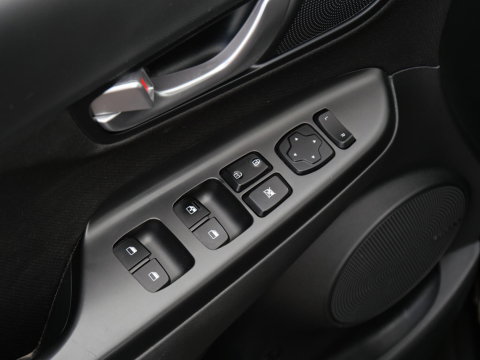 Hyundai KONA 1.6GDi HEV COMFORT SMART/ TREKHAAK/ NIEUW MODEL/ NL-AUTO 1STE EIGENAAR