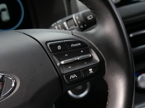 Hyundai KONA 1.6GDi HEV COMFORT SMART/ TREKHAAK/ NIEUW MODEL/ NL-AUTO 1STE EIGENAAR