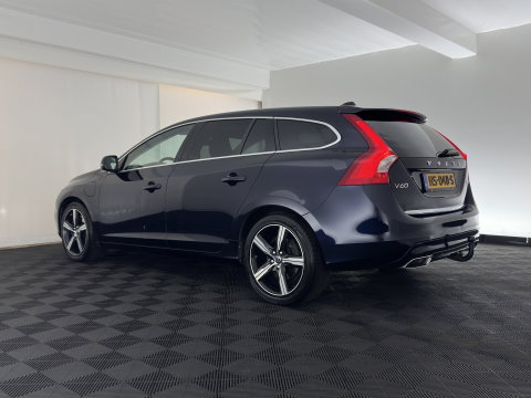 Volvo V60 2.4 D6 Twin Engine Summum Aut. *LEATHER | XENON | MEMORY-PACK | HEATED-COMFORTSEATS | NAVI-FULLMAP | PRIVACY-GLASS | ECC | PDC | CRUISE | 19''ALU | TOWBAR*