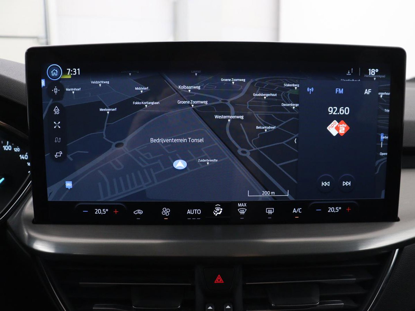 Ford Focus Wagon 1.0 EcoBoost Hybrid Titanium | Cruise control | Lane assist | Navigatie | Carplay | Park assist | Climate control