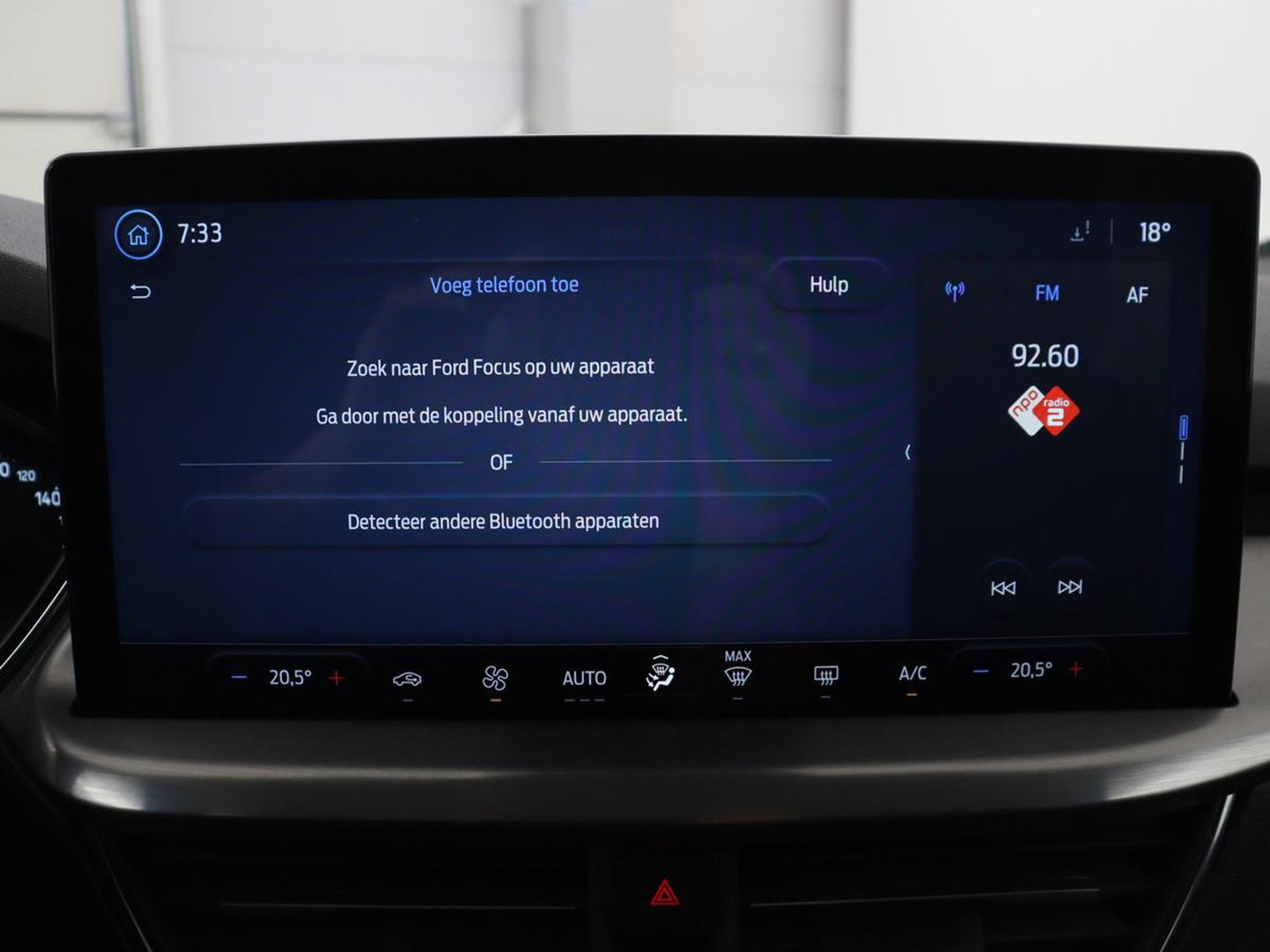 Ford Focus Wagon 1.0 EcoBoost Hybrid Titanium | Cruise control | Lane assist | Navigatie | Carplay | Park assist | Climate control
