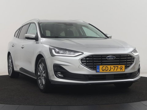 Ford Focus Wagon 1.0 EcoBoost Hybrid Titanium | Cruise control | Lane assist | Navigatie | Carplay | Park assist | Climate control