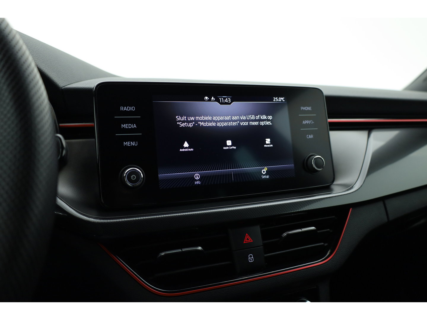 Škoda Scala 1.0 TSI Sport Business | Rijklaar!! | Dig. Cockpit | Adapt. Cruise | Camera | All Season | Apple CarPlay |