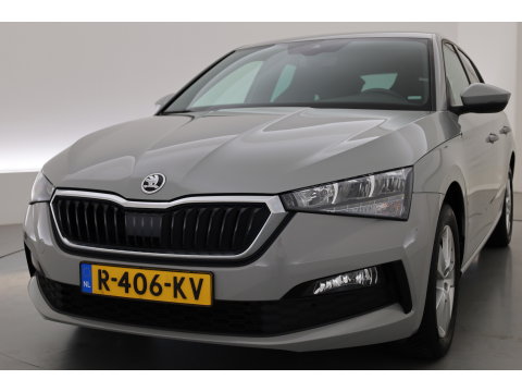 Škoda Scala 1.0 TSI Sport Business | Rijklaar!! | Dig. Cockpit | Adapt. Cruise | Camera | All Season | Apple CarPlay |