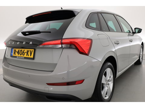 Škoda Scala 1.0 TSI Sport Business | Rijklaar!! | Dig. Cockpit | Adapt. Cruise | Camera | All Season | Apple CarPlay |