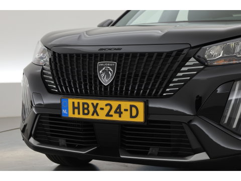 Peugeot 2008 1.2 PureTech 130 Allure | Dig. Cockpit | Trekhaak | Camera | Apple CarPlay & Android Auto | Cruise Control | Navi | 17'' R