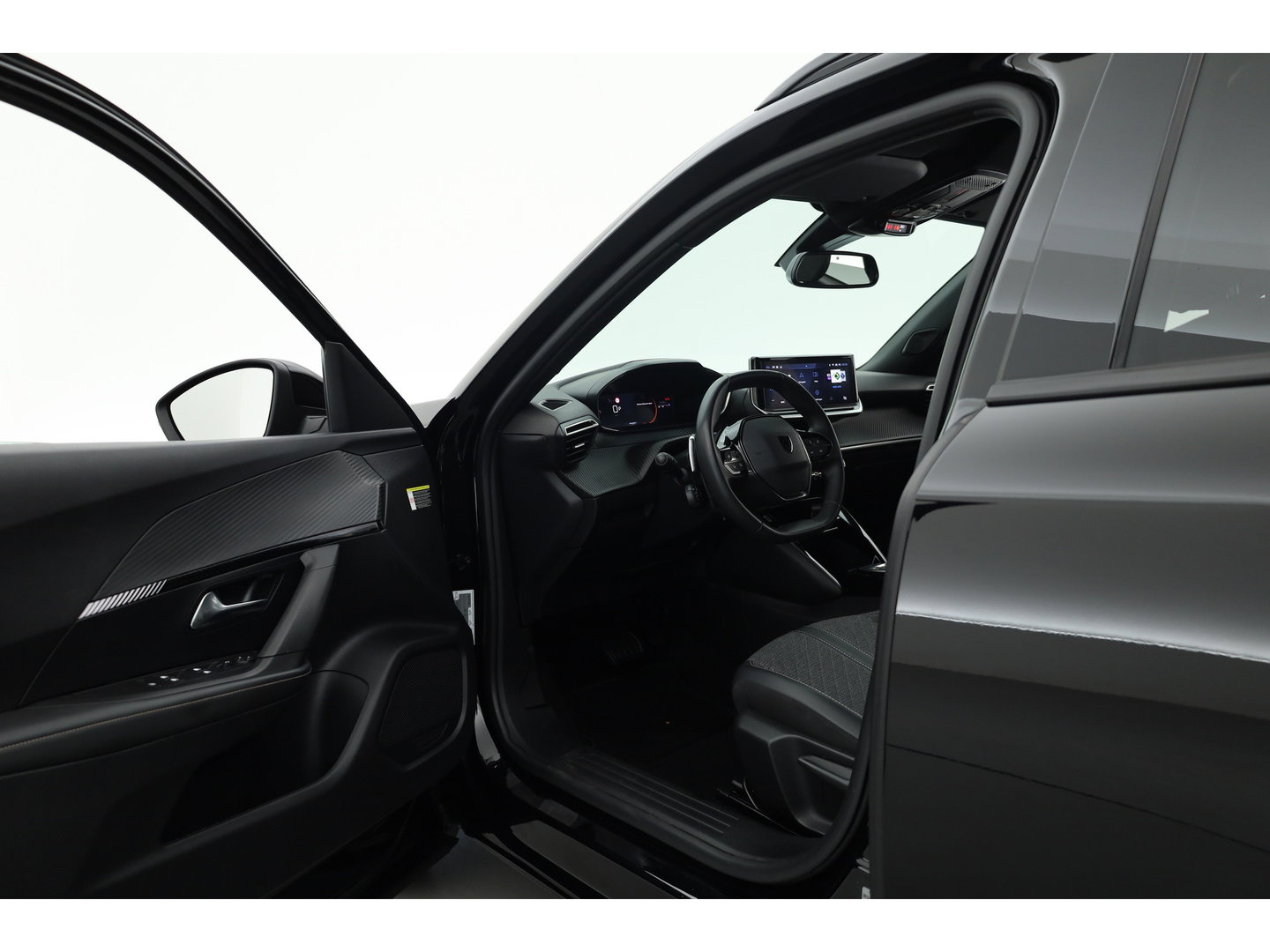 Peugeot 2008 1.2 PureTech 130 Allure | Dig. Cockpit | Trekhaak | Camera | Apple CarPlay & Android Auto | Cruise Control | Navi | 17'' R