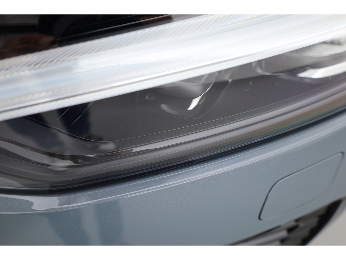 Volvo XC60 2.0 T6 Plug-in hybrid AWD R-Design Long Range | Luchtvering | Heico | Trekhaak | 360 camera | 22 inch | H&K Audio