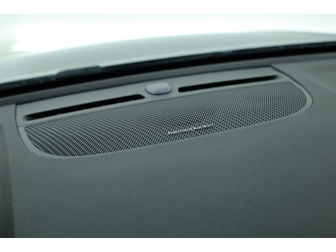 Volvo XC40 1.5 T5 Recharge Plus Bright | Facelift | Leer | Elek. stoelen | H&K Audio | Stoel + stuurverw. |