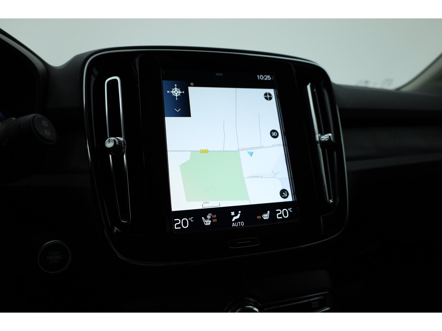 Volvo XC40 1.5 T5 Recharge Plus Bright | Facelift | Leer | Elek. stoelen | H&K Audio | Stoel + stuurverw. |