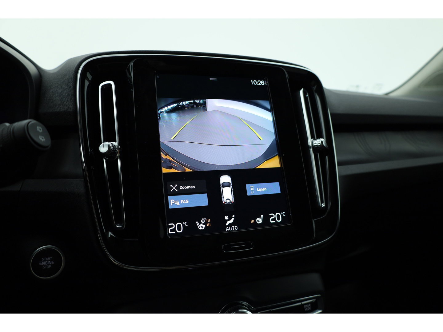 Volvo XC40 1.5 T5 Recharge Plus Bright | Facelift | Leer | Elek. stoelen | H&K Audio | Stoel + stuurverw. |