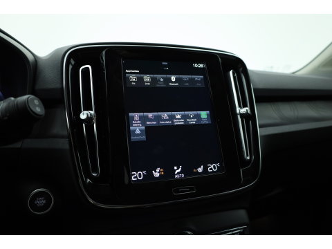 Volvo XC40 1.5 T5 Recharge Plus Bright | Facelift | Leer | Elek. stoelen | H&K Audio | Stoel + stuurverw. |