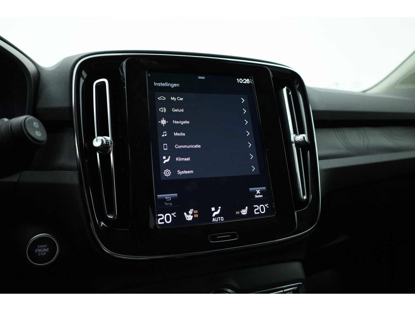 Volvo XC40 1.5 T5 Recharge Plus Bright | Facelift | Leer | Elek. stoelen | H&K Audio | Stoel + stuurverw. |