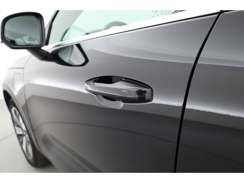 Volvo XC40 1.5 T5 Recharge Plus Bright | Facelift | Leer | Elek. stoelen | H&K Audio | Stoel + stuurverw. |