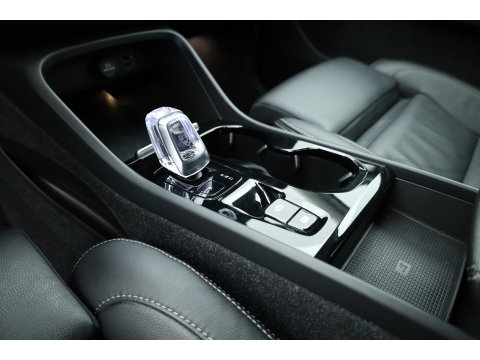 Volvo XC40 1.5 T5 Recharge Plus Bright | Facelift | Leer | Elek. stoelen | H&K Audio | Stoel + stuurverw. |