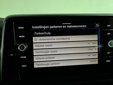 Volkswagen T-Roc 1.5 TSI Life Keyless|Front Assist|Camera|Lane Assist|ACC|Carplay