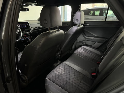 Volkswagen T-Roc 1.5 TSI Life Keyless|Front Assist|Camera|Lane Assist|ACC|Carplay