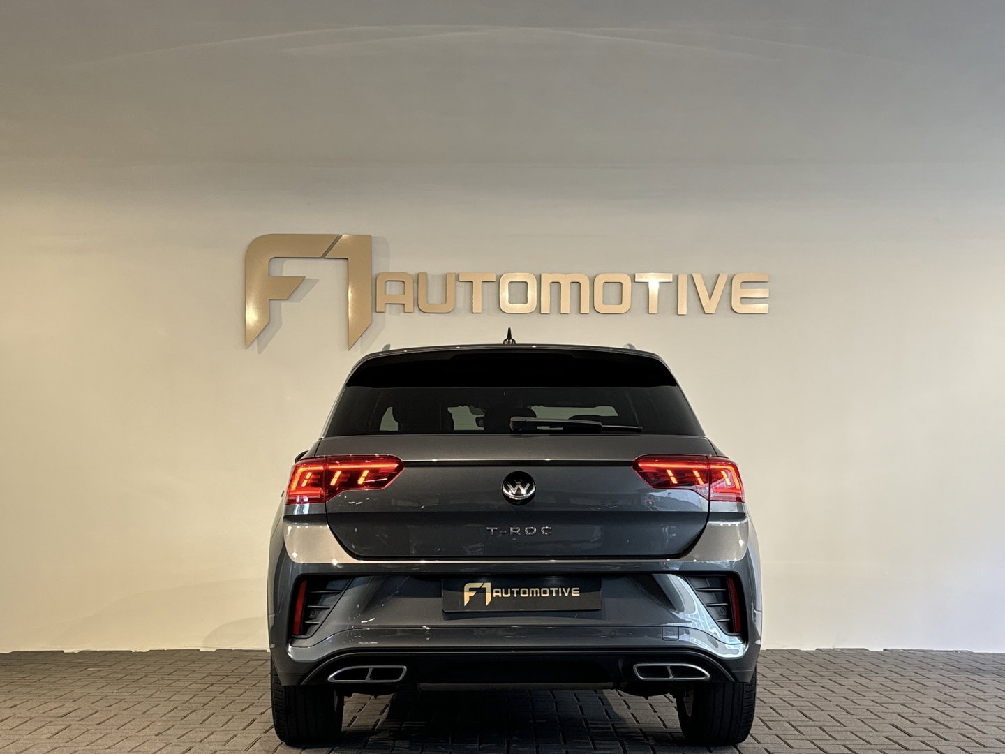 Volkswagen T-Roc 1.5 TSI Life Keyless|Front Assist|Camera|Lane Assist|ACC|Carplay