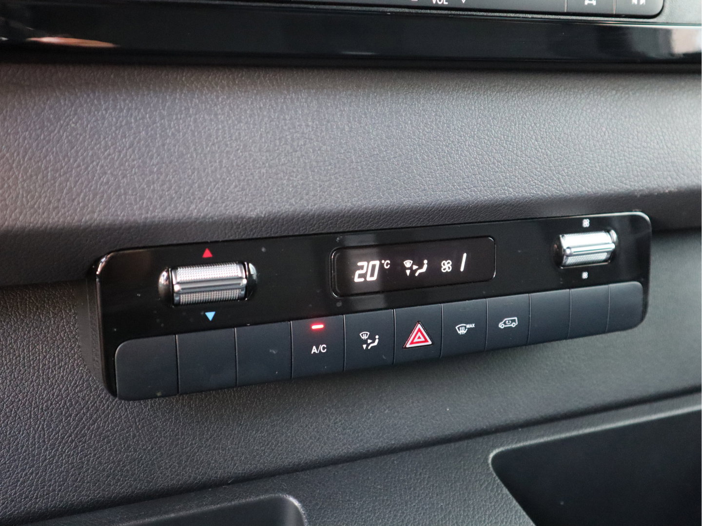 Mercedes-Benz Sprinter 317 CDI Automaat RDW L2H2 - Nieuw Model - LED - Mbux Groot - Camera