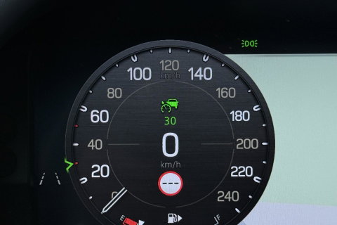 Land Rover Defender 2.0 P300e 110 X-Dynamic HSE | ACC | Trekhaak | Luchtvering | 360° Camera | Head-Up | Meridian Surround | Panoramadak | Stoelventilatie