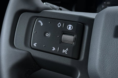 Land Rover Defender 2.0 P300e 110 X-Dynamic HSE | ACC | Trekhaak | Luchtvering | 360° Camera | Head-Up | Meridian Surround | Panoramadak | Stoelventilatie