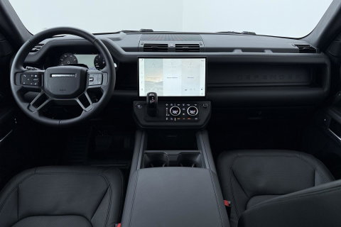 Land Rover Defender 2.0 P300e 110 X-Dynamic HSE | ACC | Trekhaak | Luchtvering | 360° Camera | Head-Up | Meridian Surround | Panoramadak | Stoelventilatie