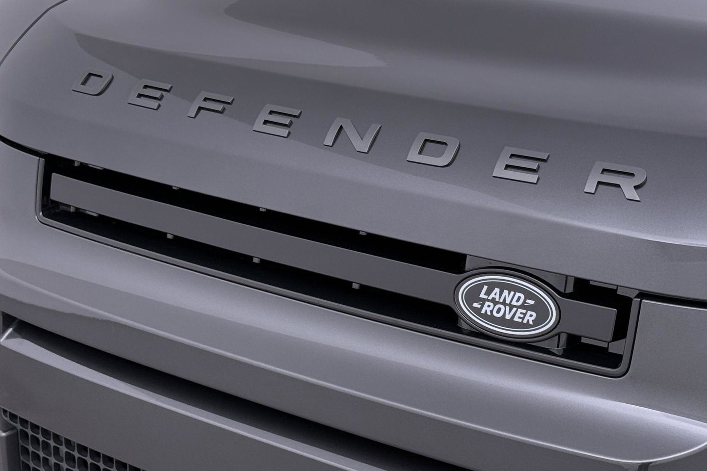 Land Rover Defender 2.0 P300e 110 X-Dynamic HSE | ACC | Trekhaak | Luchtvering | 360° Camera | Head-Up | Meridian Surround | Panoramadak | Stoelventilatie