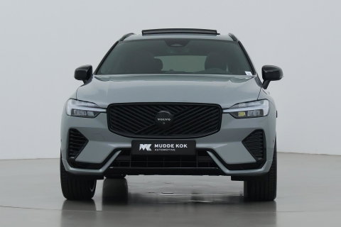 Volvo XC60 T6 Plug-in hybrid Plus Black Edition | ACC | Bowers&Wilkins | Panoramadak | Trekhaak | 360° Camera | Massage+Ventilatie | Head-Up | 21 Inch