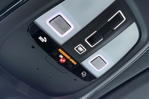 Volvo XC60 T6 Plug-in hybrid Plus Black Edition | ACC | Bowers&Wilkins | Panoramadak | Trekhaak | 360° Camera | Massage+Ventilatie | Head-Up | 21 Inch