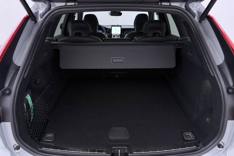 Volvo XC60 T6 Plug-in hybrid Plus Black Edition | ACC | Bowers&Wilkins | Panoramadak | Trekhaak | 360° Camera | Massage+Ventilatie | Head-Up | 21 Inch
