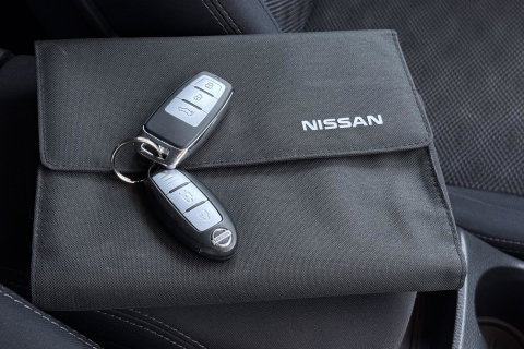 Nissan QASHQAI 1.2 Acenta | Trekhaak | 360° Camera | Keyless Entry | Getint Glas