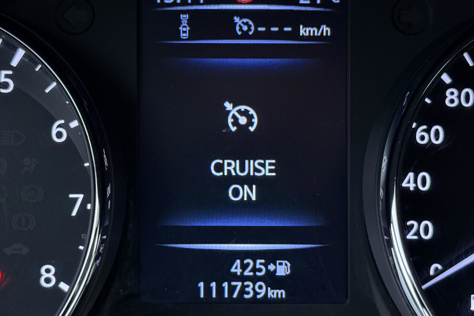 Nissan QASHQAI 1.2 Acenta | Trekhaak | 360° Camera | Keyless Entry | Getint Glas