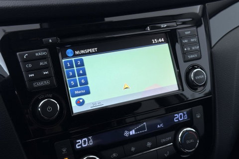 Nissan QASHQAI 1.2 Acenta | Trekhaak | 360° Camera | Keyless Entry | Getint Glas