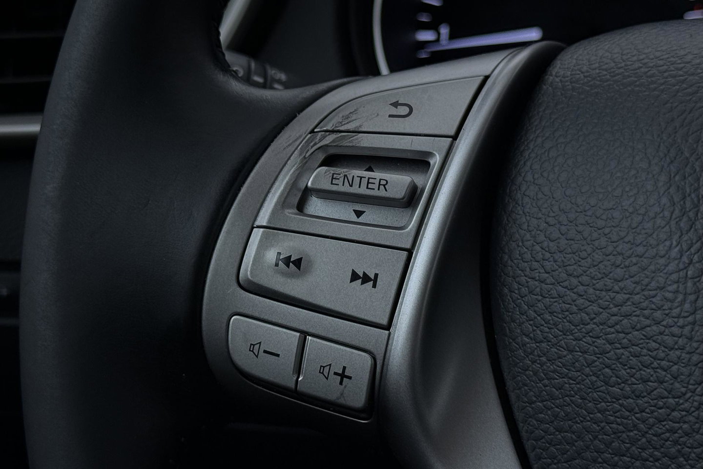 Nissan QASHQAI 1.2 Acenta | Trekhaak | 360° Camera | Keyless Entry | Getint Glas