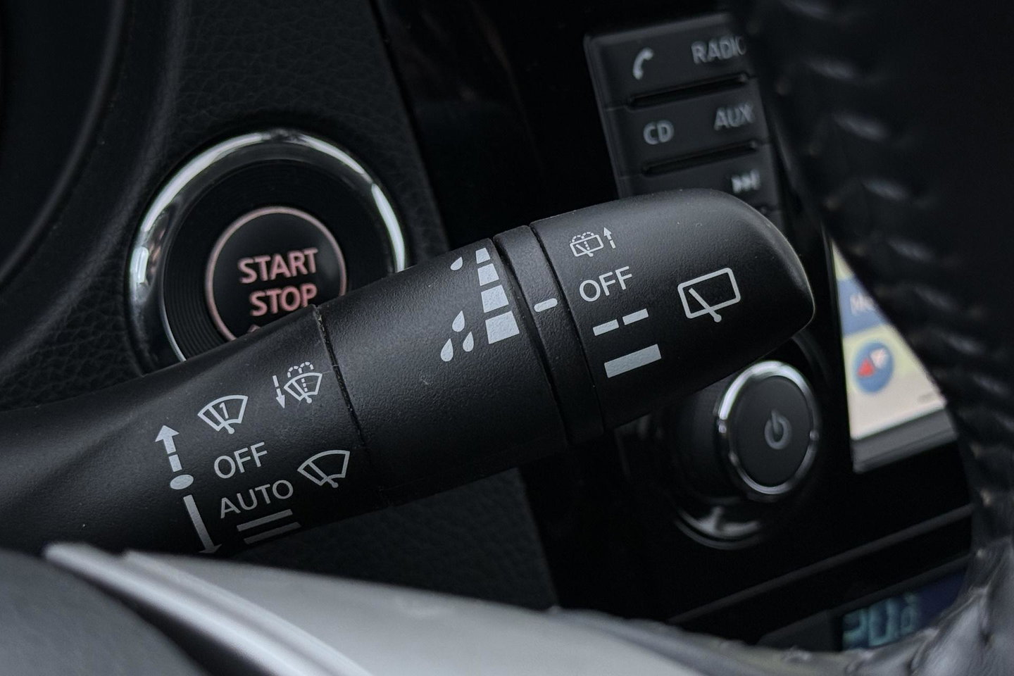Nissan QASHQAI 1.2 Acenta | Trekhaak | 360° Camera | Keyless Entry | Getint Glas