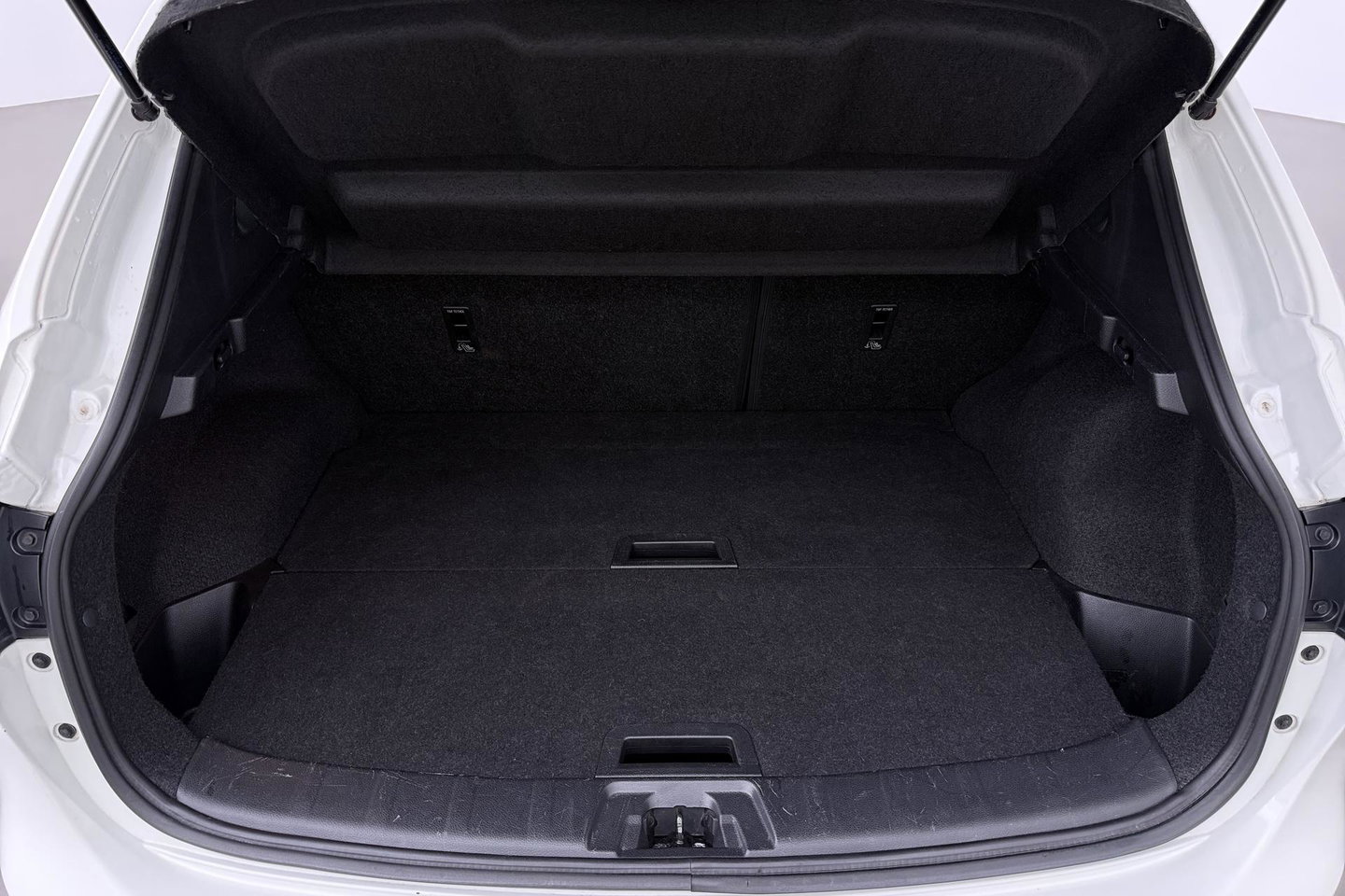 Nissan QASHQAI 1.2 Acenta | Trekhaak | 360° Camera | Keyless Entry | Getint Glas
