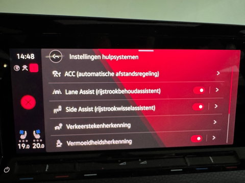 Volkswagen Golf 2.0 TSI GTI Pano|Leer|HuD|Memory|Stoelventilatie|Camera|Dodehoek|ACC