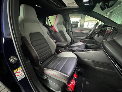 Volkswagen Golf 2.0 TSI GTI Pano|Leer|HuD|Memory|Stoelventilatie|Camera|Dodehoek|ACC